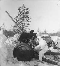 Finn anti-aircraft gun, in snow